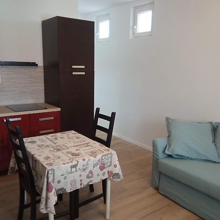 סרסר Vinka Apartment מראה חיצוני תמונה