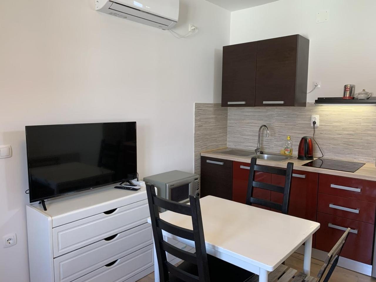 סרסר Vinka Apartment מראה חיצוני תמונה