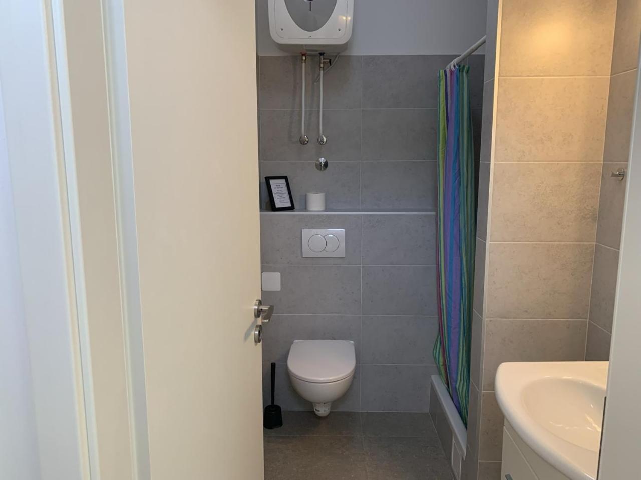 סרסר Vinka Apartment מראה חיצוני תמונה
